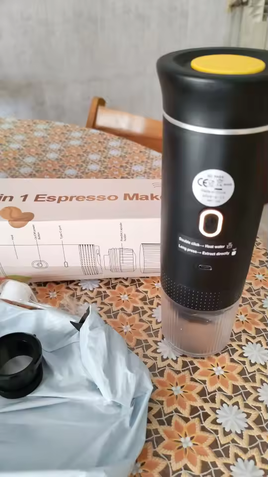 Image #1 from Amirah Liyana